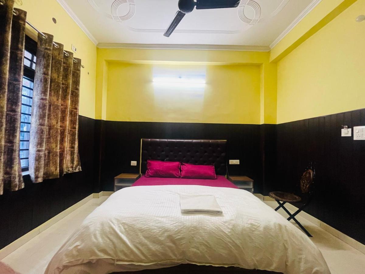 Hotel Manohar Rishīkesh Екстериор снимка