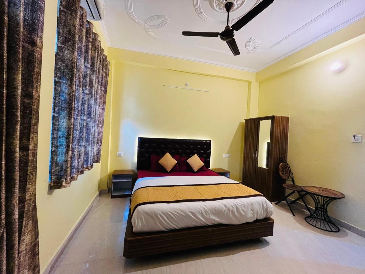 Hotel Manohar Rishīkesh Екстериор снимка